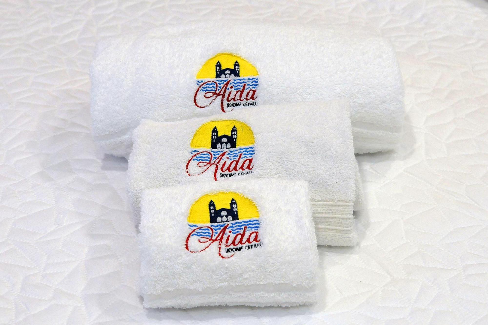 B&B Aida Rooms Cefalu Bagian luar foto