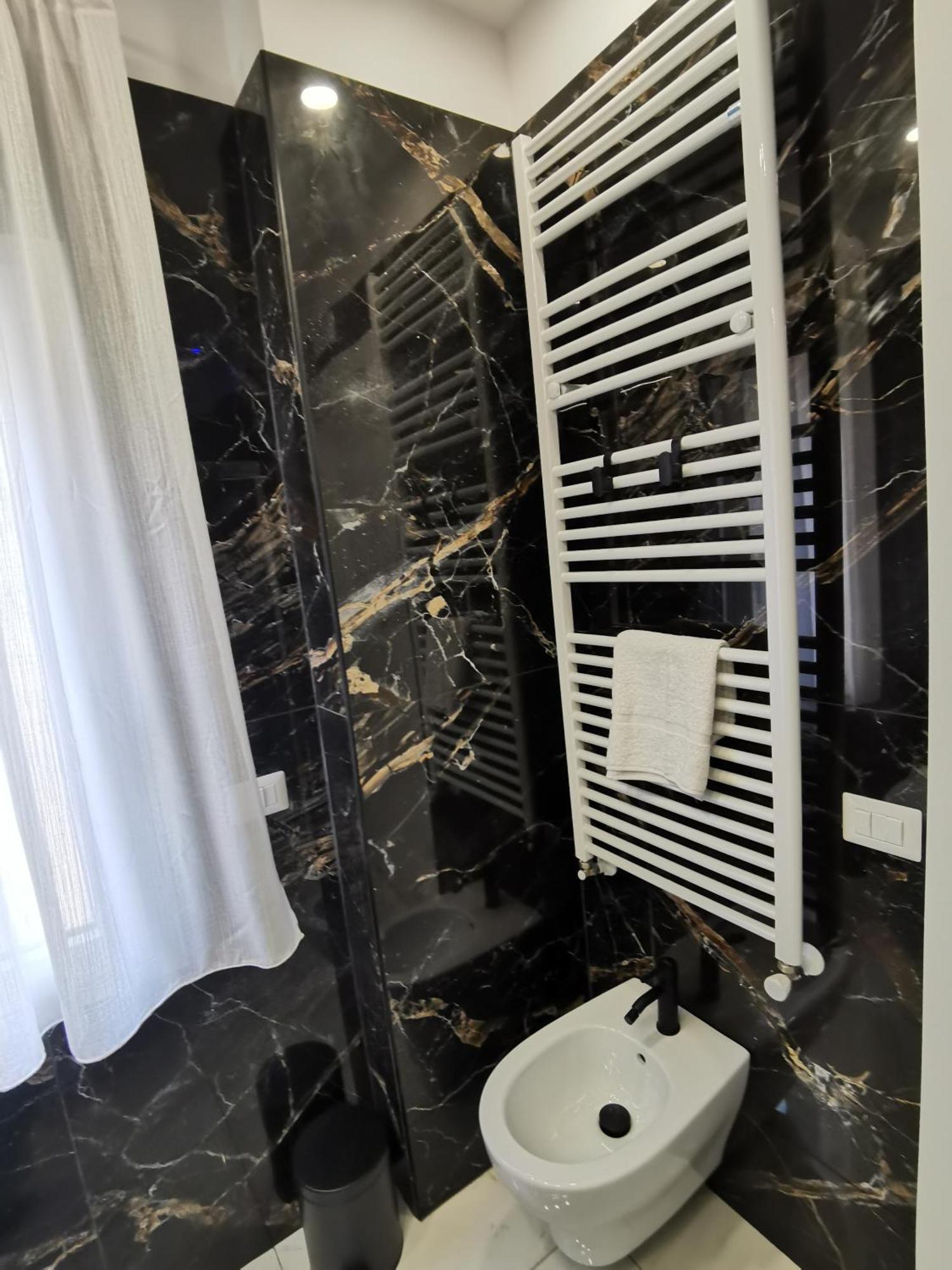 B&B Aida Rooms Cefalu Bagian luar foto